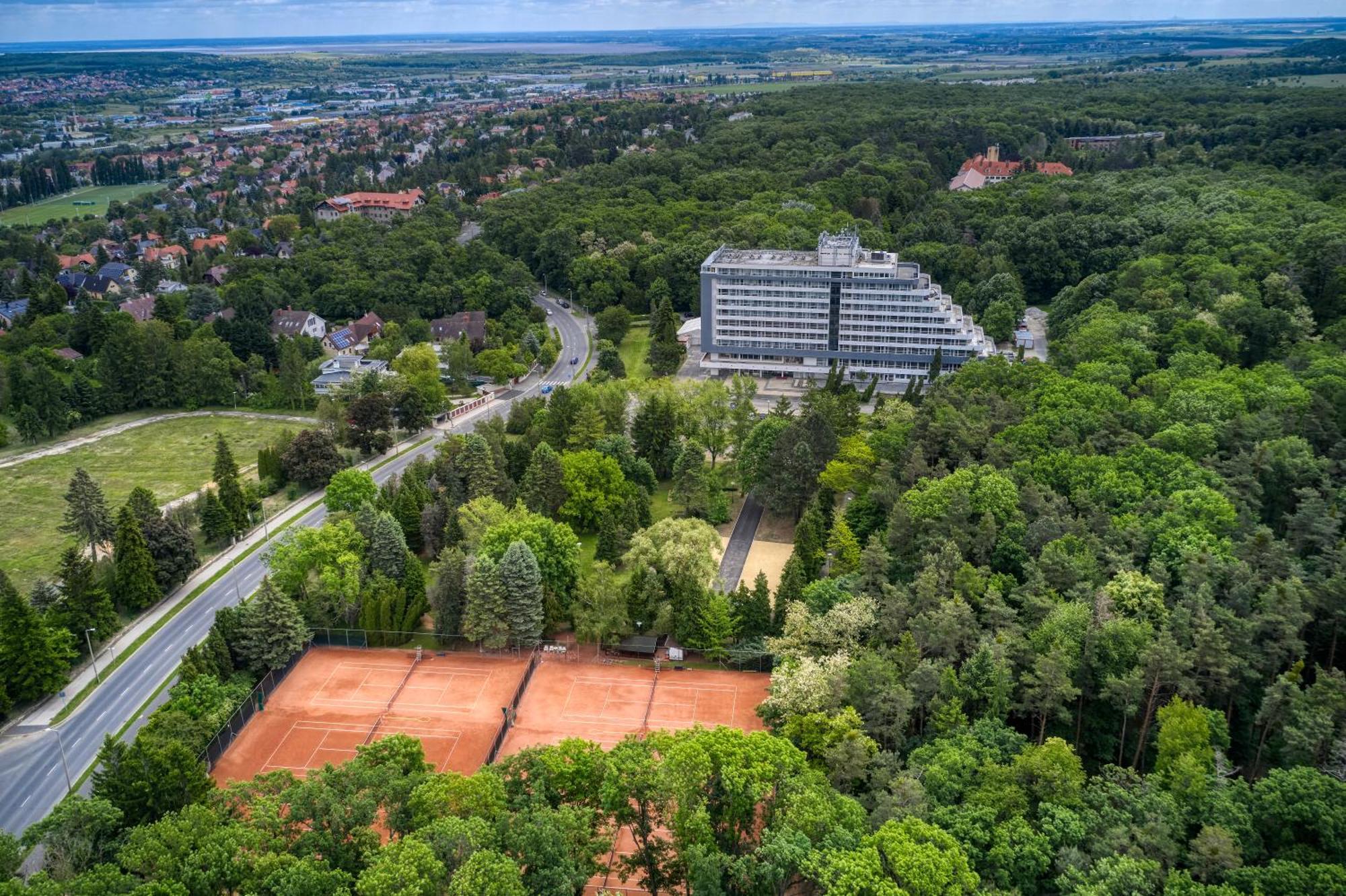 סופרון Hotel Szieszta מראה חיצוני תמונה