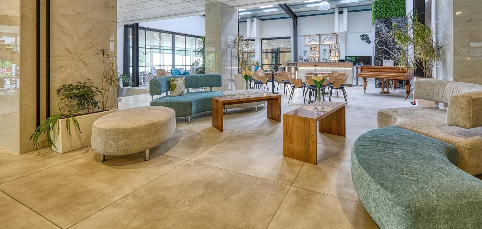 סופרון Hotel Szieszta מראה חיצוני תמונה