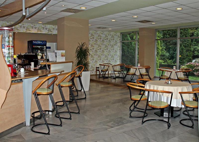 סופרון Hotel Szieszta מראה חיצוני תמונה